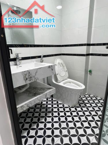 Bán nhà Tả Thanh Oai 4 tầng, 32m², 4 phòng ngủ, tặng nội thất - 4 tỷ 0844444453 - 4