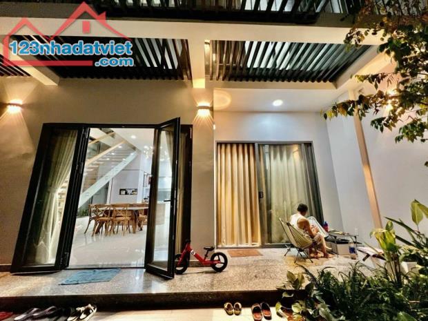 MẶT TIỀN TÂY THẠNH NGUYỄN HỮU TIẾN - 160M2 - 4 TẦNG - VỪA Ở VỪA KINH DOANH - SẴN DÒNG TIỀN