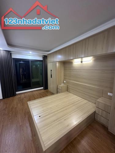 - Cần bán gấp căn nhà dt 31m2 x 5 tầng tại Di Trạch Hoài Đức Hà Nội  Vi Trí sát chợ - 3