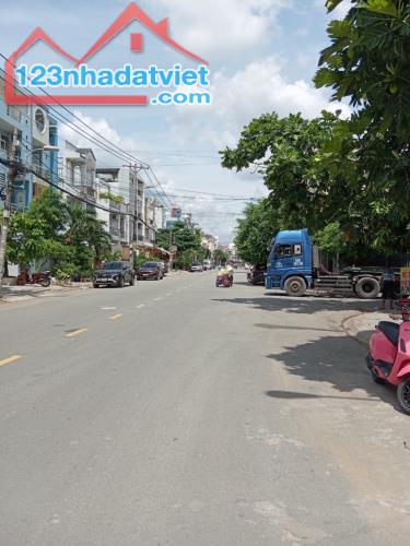 KDC Nam Hùng Vương- Mặt Tiền Kinh Doanh 10m Nhà 5Tầng DT 4x22.5M. Chỉ 11Tỷ hơn