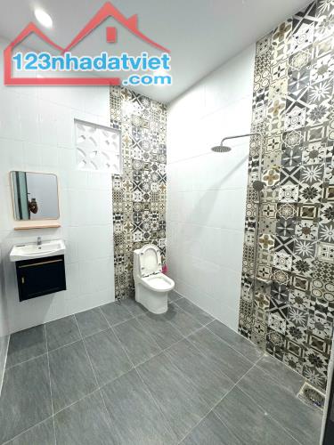 ---BÁN  NHÀ 97 LIÊN HƯƠNG VĨNH THANH - RẠCH GIÁ - KIÊN GIANG--- 
-  GIÁ CHỈ 1 TỶ 800 - 4