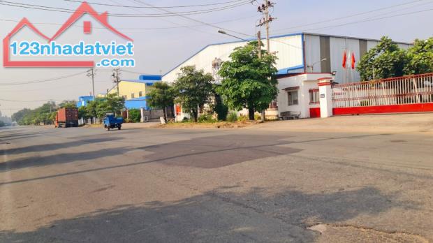 cho thuê xưởng 10.000m2 ở Đức Hòa, Long An giá 2.5usd/m²/tháng Lh: 0949 861 287 - 1