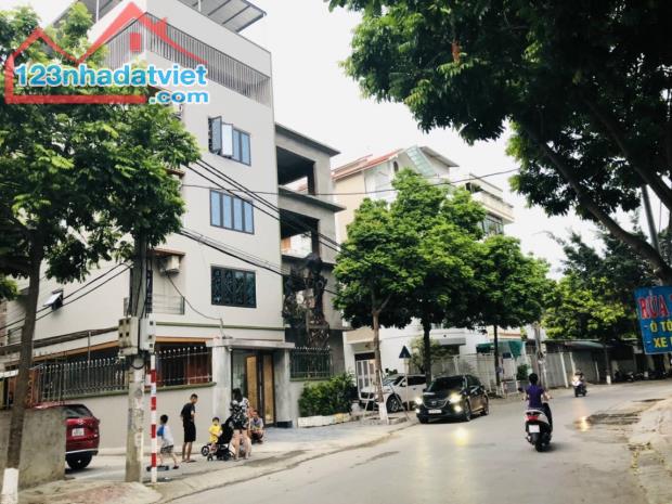 Bán Đất! Phố Phú Thượng, Tây Hồ 50m2, Đất, MT 5m, Nhỉnh 5 tỷ, Ô tô Tránh 50m, Ô tô Vào 30m