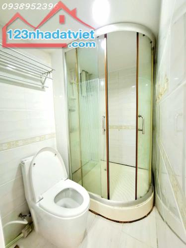 TÔI CẦN BÁN NHÀ 3 TẦNG, 45M2, HẺM TRẦN VĂN QUANG, TÂN BÌNH - GIÁ 4.7 TỶ - SỔ HỒNG CHÍNH - 3