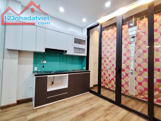 MẶT NGÕ PHỐ VIP ĐÀO TẤN 17 TỶ - 43M2x5T - 20M RA PHỐ - VỪA Ở VỪA KINH DOANH - 2