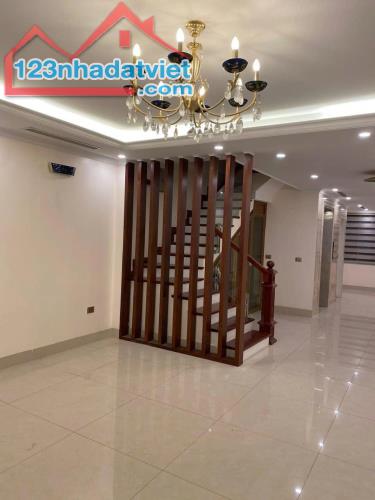 🔅 Mặt Phố Nhật Chiêu, Mặt Hồ Tây, 110m2 5T Thang Máy, MT 7m, Chỉ 74 Tỷ 🔅 - 2