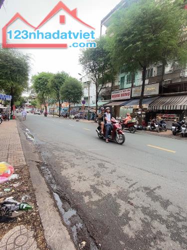 Bán nhà Chung Cư lầu 1 Nguyễn Duy Dương,P.8,Q.5,dt: 4 x 27 - 1 trệt 1 lửng 2 Tỷ 5. - 5