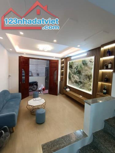 LRGLLS 🏠 Nhà 5 Tầng, Giao Thông Thuận Tiện, Nội Thất Long Lanh, Gần Bãi Gửi Xe - 7