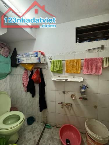 R3I17T 🏠 Nhà Phố 8/3, Tiện Ích Ngập Tràn, Ngõ Nông, Ô Tô Đỗ Cửa, Gần Chợ - 3