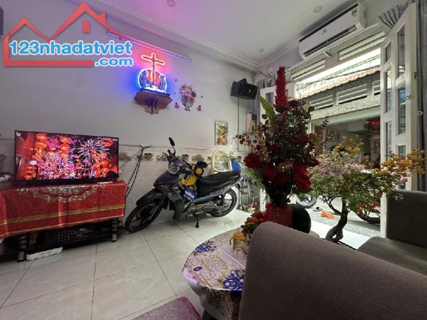 🏠 Bán nhà Q.8, 33m², 2PN, 4.7 tỷ 🏠 - 3