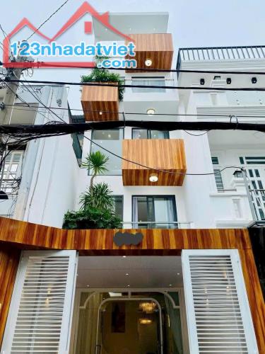 Bán Siêu Phẩm Nhà Phố Có Thang Máy Đường Thống Nhất, Phường 16, Quận Gò vấp, Hồ chí Minh