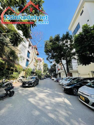 🔅 Tòa Apartment Phố  Vĩnh Phúc, 3 Ô tô Tránh, 85m2 6T Thang Máy, MT 7.5m, Chỉ 33.6 Tỷ 🔅