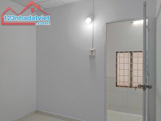 🌟 BÁN NHÀ 92M² SỔ VUÔNG NHƯ TỜ A4, LÊ VĂN KHƯƠNG, QUẬN 12, CHỈ NHỈNH 4 TỶ 🌟