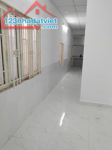 🌟 BÁN NHÀ 92M² SỔ VUÔNG NHƯ TỜ A4, LÊ VĂN KHƯƠNG, QUẬN 12, CHỈ NHỈNH 4 TỶ 🌟 - 2