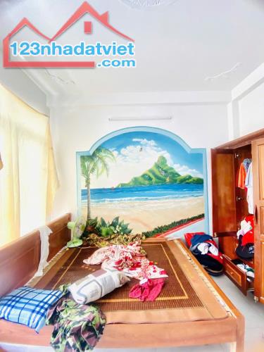 Bán nhà ngay chợ Tân Hương, Tân Phú, dt 4m x 22m, 4tầng, 5pn, chỉ 11.2 tỷ - 4