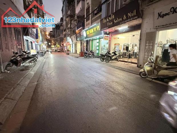 Bán nhà Phố Lê Trọng Tấn,Thanh Xuân, DT: 122m. MT: 6.8m. Giá: 25 tỷ. Ô tô tránh, xây tòa - 1