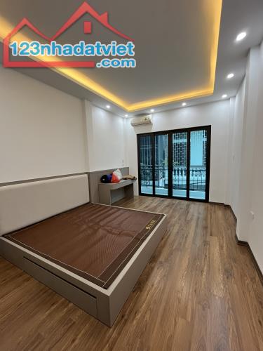 BÁN NHÀ ĐƯỜNG 19/5 VĂN QUÁN,Ô TÔ,KINH DOANH 45m2,9 tỷ - 5