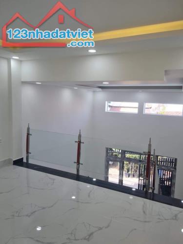 Nhà Phố 50M2, Ngay Tân Phú, Thủ Đức - Hẻm Xe Hơi - Chỉ 3.35 Tỷ TL - 3