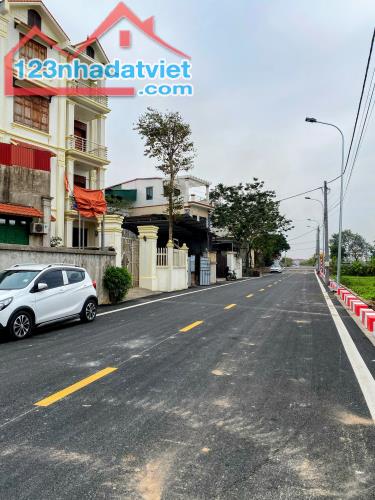 BÁN ĐẤT PHỐ HOÀI 63 M2, MT 5M, ĐƯỜNG Ô TÔ THÔNG KCN KHAI SƠN, CHỈ 2 TỶ