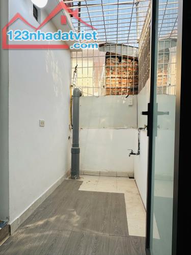 Hàng nóng giá đầu tư ở 268 Nguyễn Công Hoà - 4