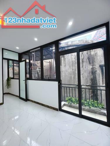 L3MPA3 🏠 Nhà 4 Tầng Mới Kính Coong, Nội Thất Hiện Đại, Gần Phố Lò Đúc, Giá 5.9 Tỷ - 5