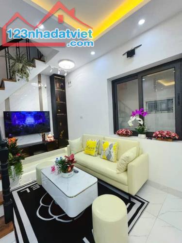 L3MPA3 🏠 Bán Nhà Mới Tinh, 4 Tầng, Nội Thất Hiện Đại, Gần Phố Lò Đúc, Giá Chỉ 5.9 Tỷ - 8