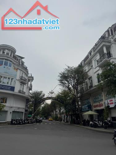 Bán nhà KDC Cityland, P.7, Gò Vấp: 5 x 18, giá 17tỷ.