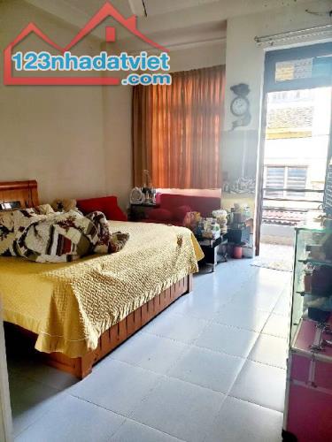 Chỉ 6.8 tỷ. Bán nhà 4 Tầng HXH Tây Thạnh, Tân Phú. Nhà Đẹp 4PN, 60m2, Sổ A4 - 4