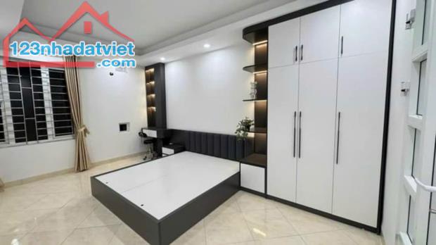 Bán gấp siêu phẩm mặt phố 70m2 giá 13.5 tỷ vỉa hè, kinh doanh tại Hạ Đình Thanh Xuân - 1