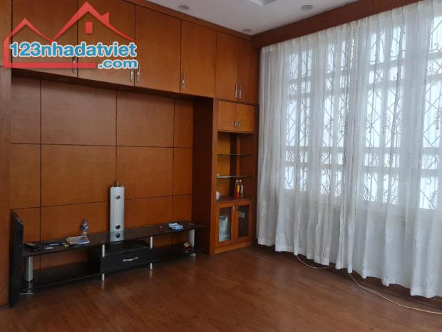 BÁN NHÀ NGÕ RỘNG NGÁCH NÔNG PHỐ THỊNH QUANG DT 40M2 - 4