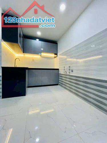 Nhà 1trệt, 1Lửng, 55m2, HXH, Thới Tam Thôn, Hóc Môn - 3