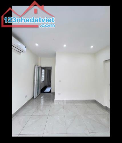 🔥 BÁN NHÀ CỔ NHUẾ, Ô TÔ ĐỖ CỬA - 5 TẦNG 50M², GIÁ 8 TỶ 🔥