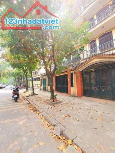 Bán nhà - Khu phân lô KĐT Mới  Định Công Hoàng Mai.  DT: 79 m², Giá:23 tỷ - 3