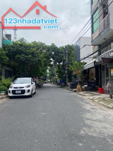 110tr/m2 nhà mặt tiền đường 14m khu VIP Tân Phú 64m2 3 tầng không lộ giới không quy hoạch