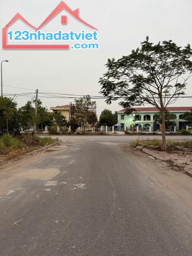 BÁN ĐẤT CHU MẪU 2 GIÁ ĐẦU TƯ 4 TỶ - 2