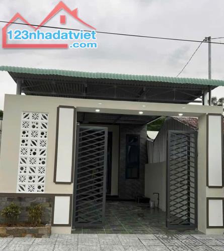 bán căn nhà 120m2 ở đường Lý Thường Kiệt - Hóc Môn giá 780 triệu.shr