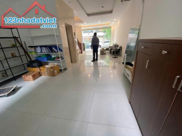 Bán nhà mặt phố Trịnh Văn Bô, 100m2, 6 tầng, thang máy, hoàn thiện đẹp, kinh doanh đỉnh - 2