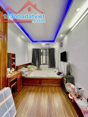 WIE5ZR 🏠 Nhà Minh Khai, 5 Tầng, Nhà Mới Đẹp, Ở Ngay, Giá Chỉ 5.4 Tỷ - 4