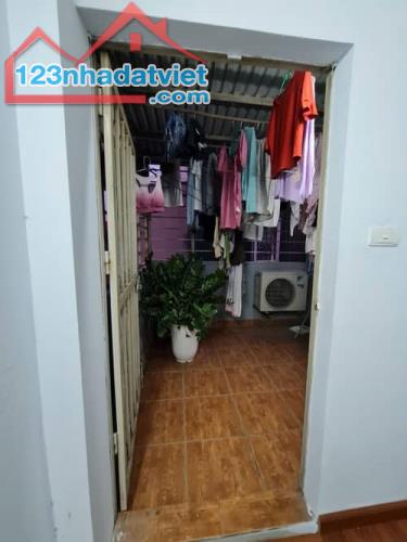 NTJ94R 🏠 Nhà 5 Tầng Minh Khai, Đang Cho Thuê 11 Triệu/Tháng, Ở Ngay, Giá Chỉ 5.25 Tỷ - 2