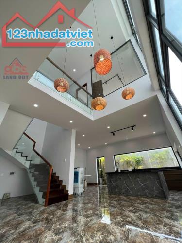 Bán nhà Biệt Thự vị trí 2 Nguyễn Ái Quốc, Hố Nai, Biên Hòa, 269m2, giá 6 tỷ 700. - 1