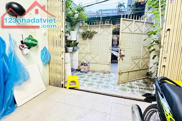 Bán nhà Phan Đăng Lưu Phường 1 Phú Nhuận, 61m² (3 x 21m) hẻm 3m thông - Giá 7 tỷ TL - 2