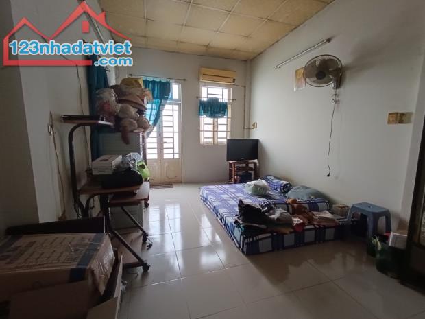 🏠Bán nhà P.4, Q.8, 40m², 2 tầng, 2PN, 1WC, 3.8 tỷ 🏠 - 2