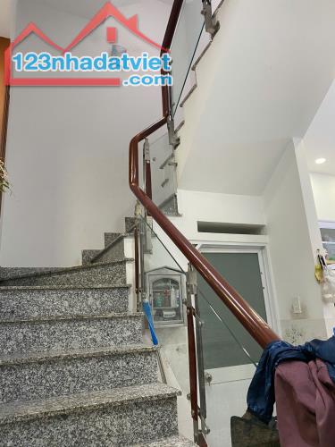 Bán Nhà 3 Tầng , Đ Võ Văn Hát, gần ĐH Tài Chính, Long Trường, DT 4.5 x15, Chỉ 4.35 Tỷ - 4