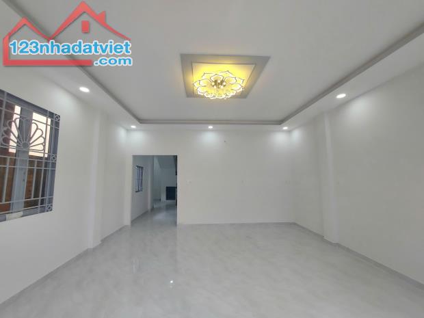 BÁN NHÀ HẺM XE HƠI LÊ VĂN VIỆT, 90M2, 2 TẦNG, 5 PHÒNG NGỦ, NỞ HẬU MẠNH, QUẬN 9 - 2