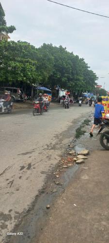 SIÊU HOT , CẦN TIỀN  - BÁN ĐẤT -  TẶNG NHÀ