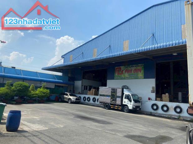 Kho mặt tiền Vĩnh Phú, Thuận An  tổng dt gần 6000m2 giá 135 tỷ - 1