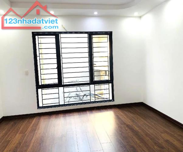 BÁN NHÀ LA KHÊ, HÀ ĐÔNG 37M2 X X5 TẦNG, Ô TÔ ĐỖ CỬA, NGÕ THÔNG THOÁNG, FILL NỘI THẤT - 3