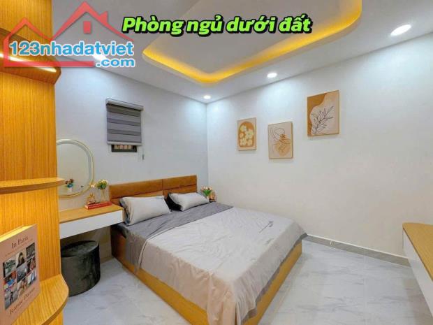 Nhà mới 1 Lầu 95m2 đường oto Hoàng Phan Thái,Cách chợ Bình Chánh 2km !! - 4