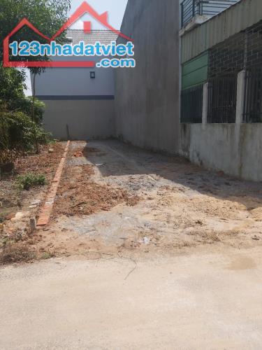 Bán Đất DX076 - Diện Tích 5x24,5m, Thổ Cư 65m² - Gần Vòng Xoay Định Hòa - 2