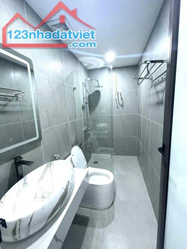 Bán nhà ngõ 247 Hoàng Quốc Việt, Cầu Giấy, 61m2, ô tô, vỉa hè, 15 tỷ hơn - 5